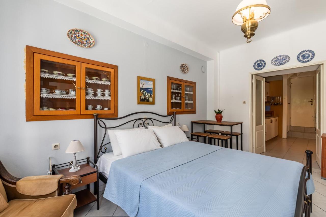 Yiayia'S Guesthouse Bandar Skopelos Luaran gambar